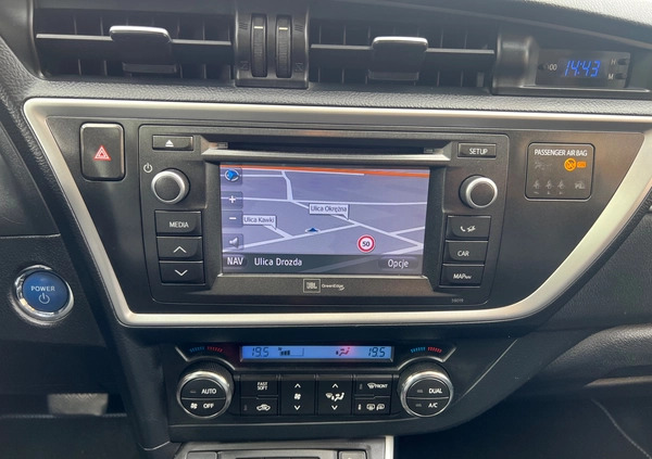 Toyota Auris cena 46500 przebieg: 218000, rok produkcji 2013 z Jedwabne małe 466